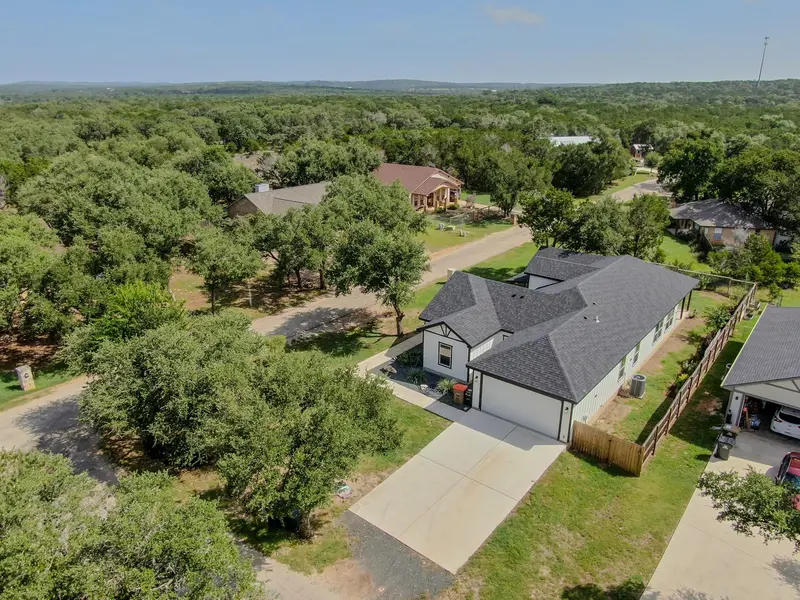 54 Persimmon Dr DR, Wimberley, TX 78676
