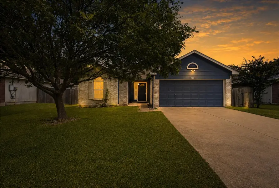 218 Juniper ST, Georgetown, TX 78626
