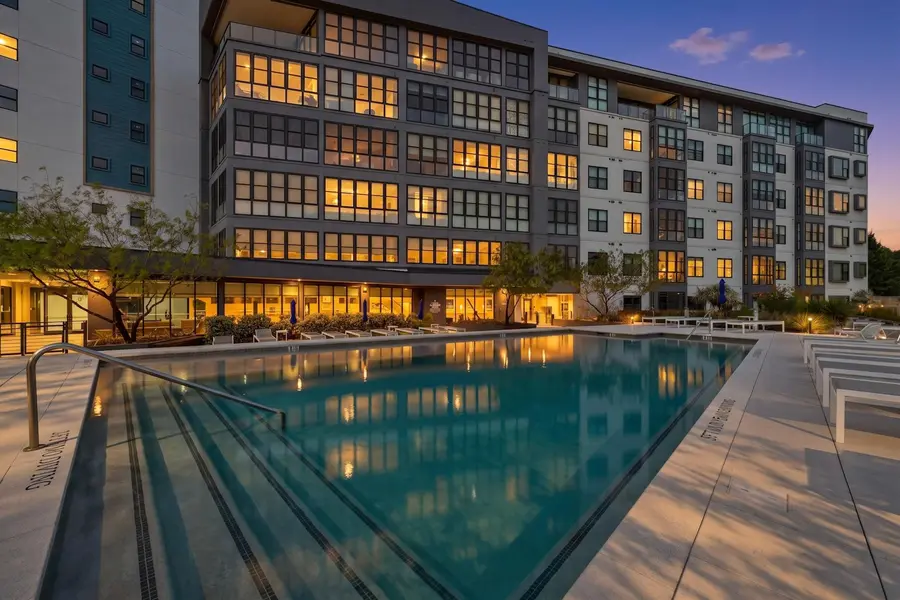 800 Embassy DR #205, Austin, TX 78702