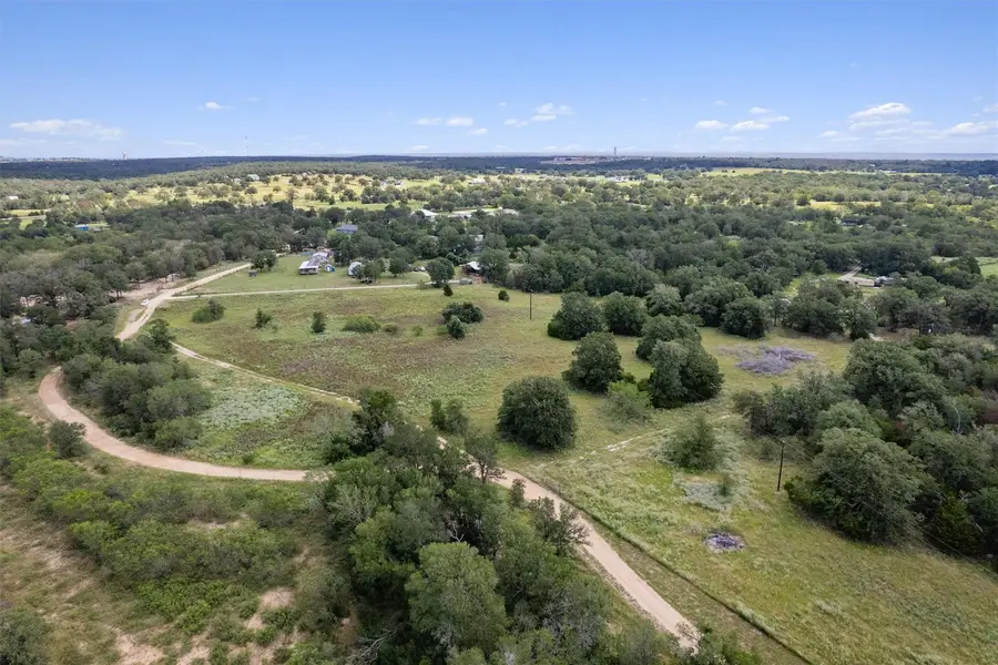 000 Josie LN, Bastrop, TX 78602
