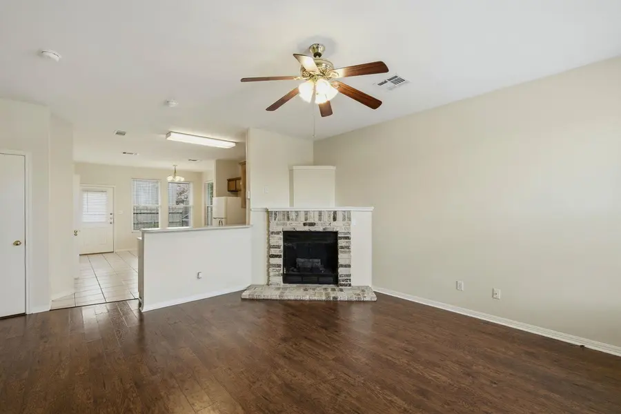 2215 Dry Creek DR #816, Round Rock, TX 78681