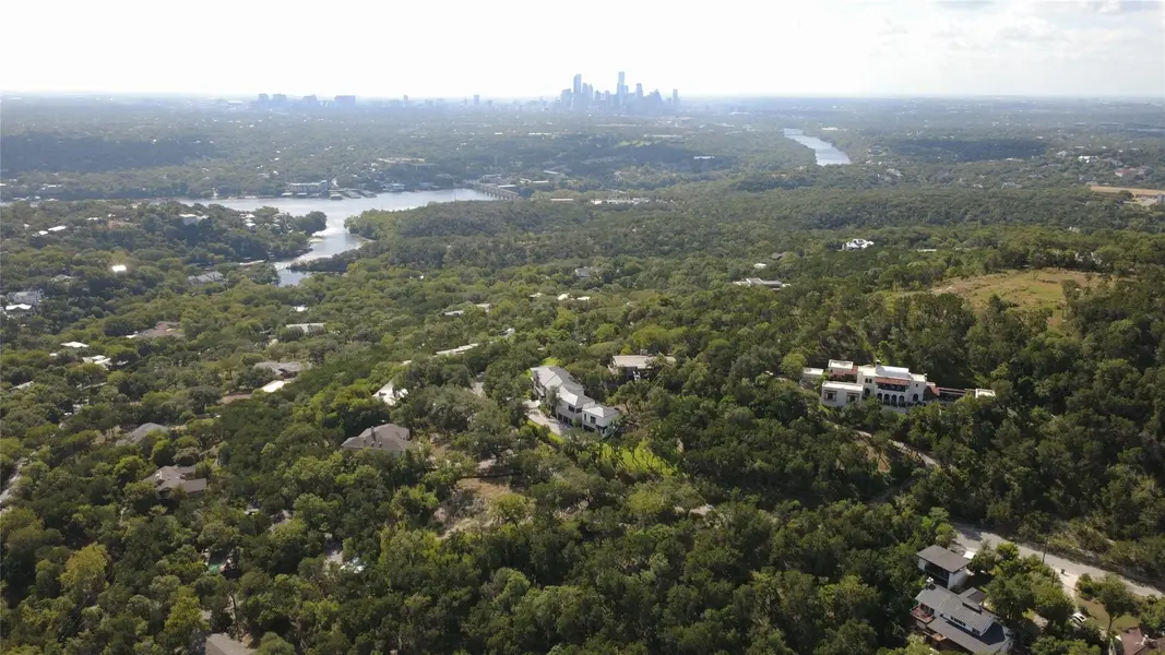 1 Martelli LN, West Lake Hills, TX 78746