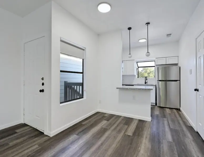 9508 Kempler DR #D, Austin, TX 78748