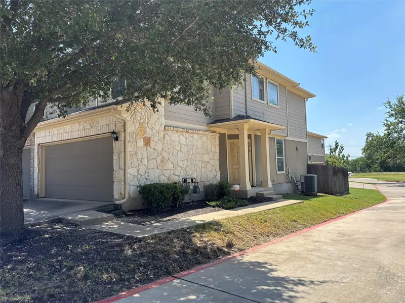 801 Jane Austen TRL #B, Pflugerville, TX 78660