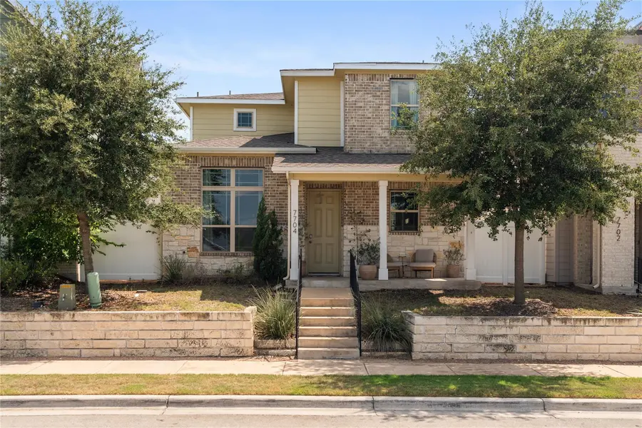 7704 Norah DR, Austin, TX 78744