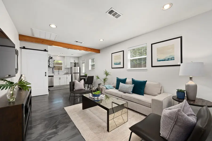 1406 Brentwood ST #2, Austin, TX 78757