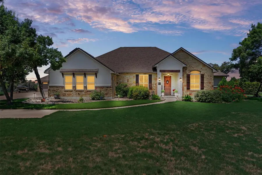 152 Whitney Woods CIR, Georgetown, TX 78633