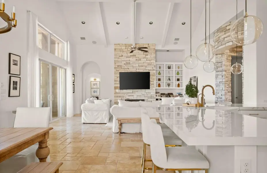 1110 Crestone Stream DR, Austin, TX 78738