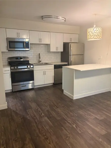 3503 Harmon Ave #102, Austin, TX 78705
