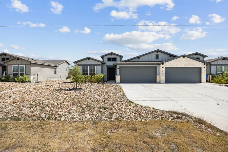 20104 Travis DR #A, Lago Vista, TX 78645