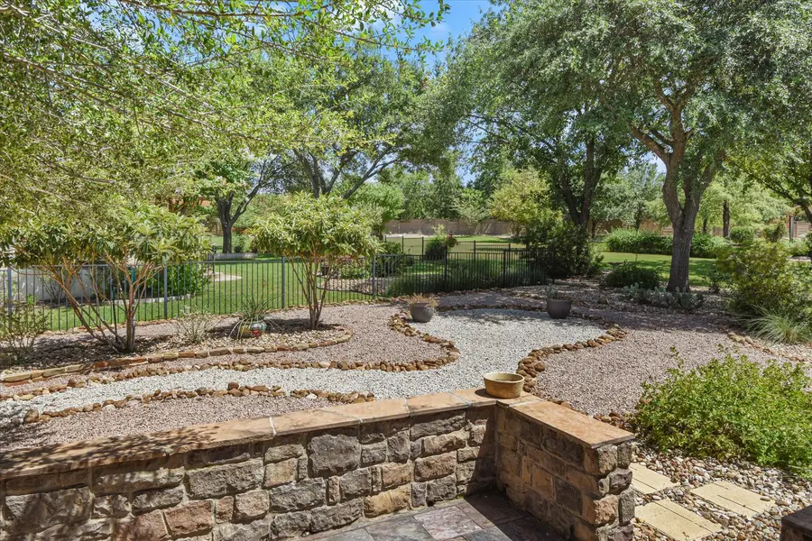 101 Rockrose CT, Georgetown, TX 78633