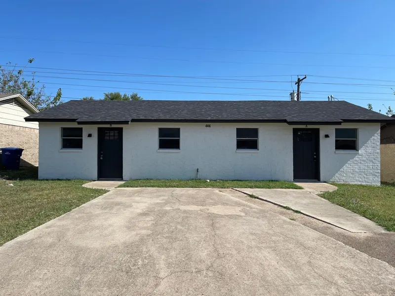 606 Sunset LN #A-B, Copperas Cove, TX 76522