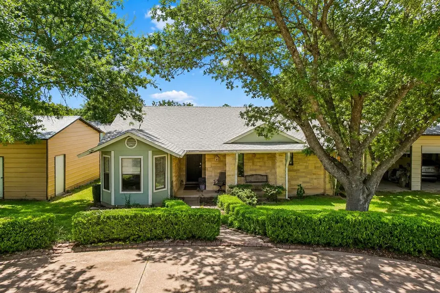 508 River Hills DR, San Marcos, TX 78666