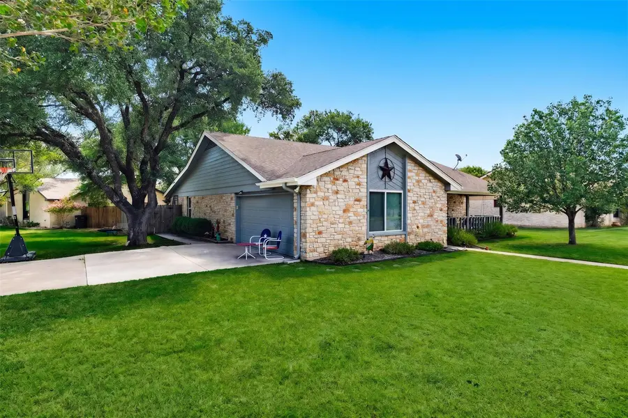 3423 Bluebonnet TRL, Georgetown, TX 78628