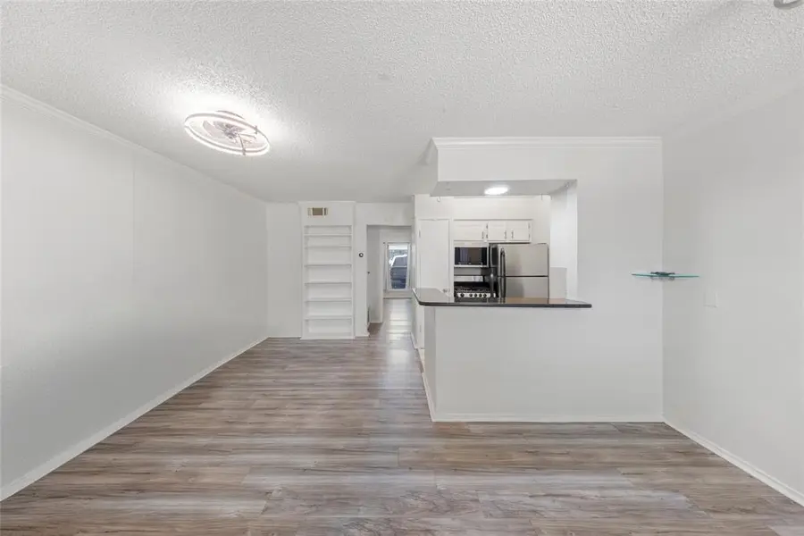 2401 Manor RD #123, Austin, TX 78722