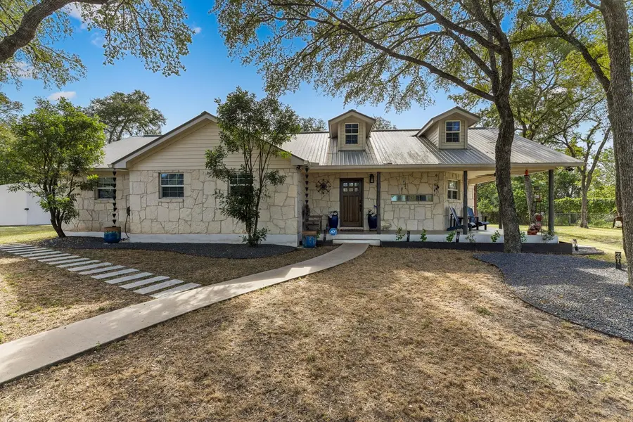 1127 Penion DR, Austin, TX 78748