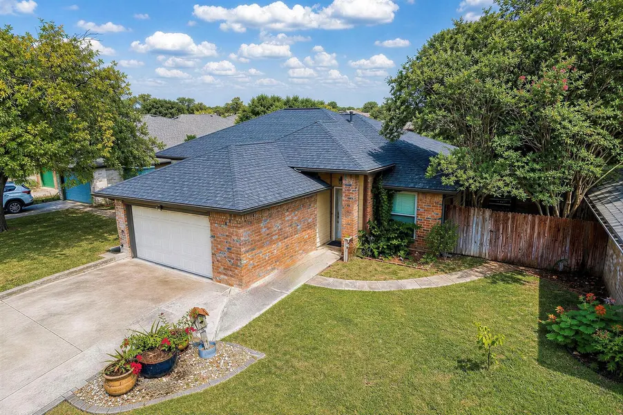 608 Saunders DR, Round Rock, TX 78664