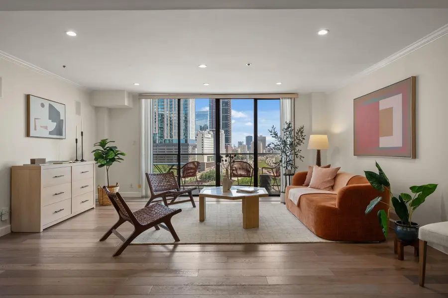 40 N Interstate 35 #11B2, Austin, TX 78701