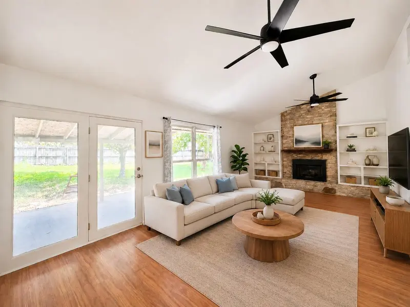 12503 Lamppost LN, Austin, TX 78727