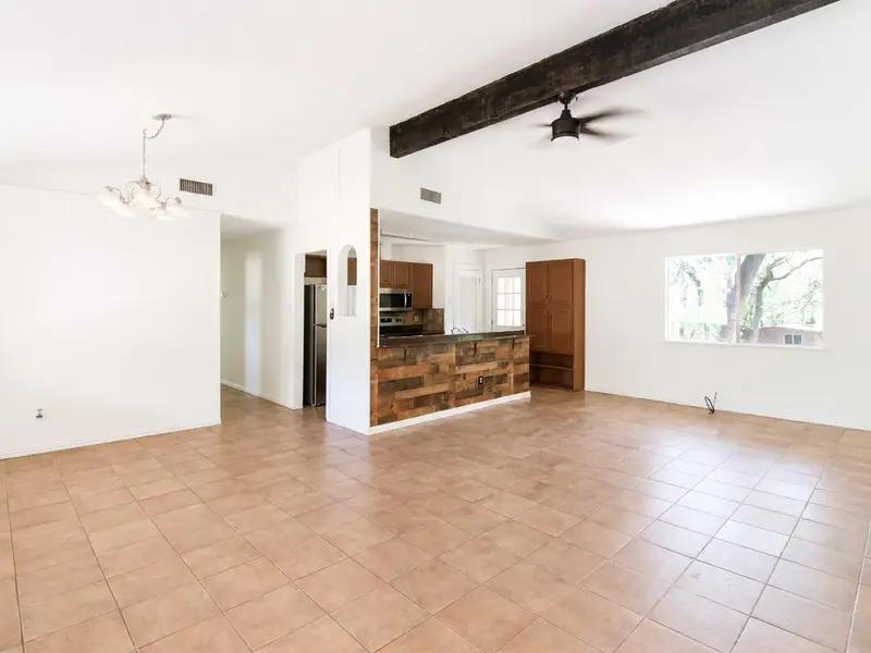 234 Cedar HOLW, Wimberley, TX 78676
