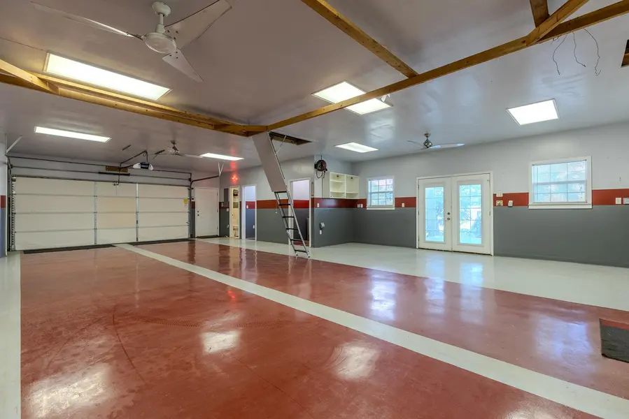 104 Adelfa DR, Round Rock, TX 78664