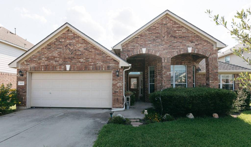 1801 Vintage DR, Leander, TX 78641