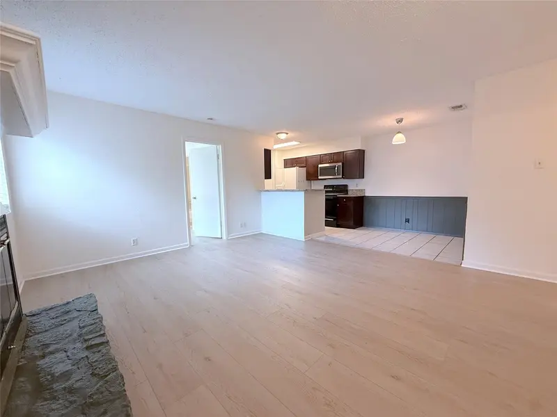 9900 Hundred Oaks CIR #A, Austin, TX 78750