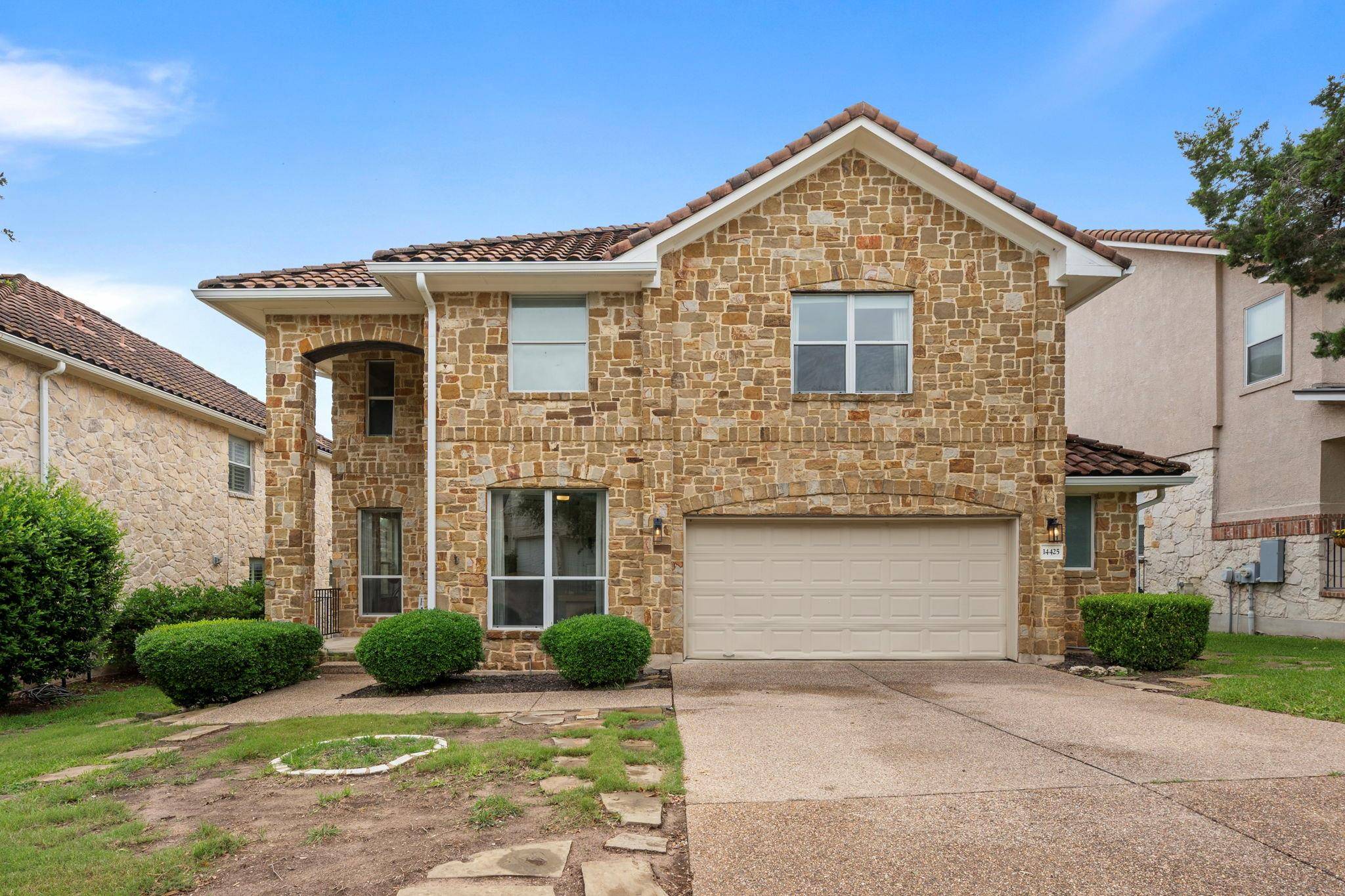 14425 American Kestrel DR, Austin, TX 78738