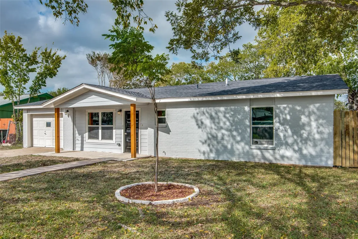 500 Lockwood ST, San Marcos, TX 78666