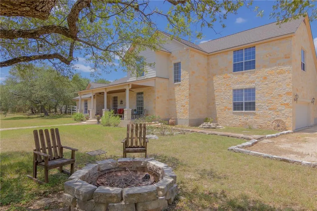 550 Hays Country Acres RD, Dripping Springs, TX 78620
