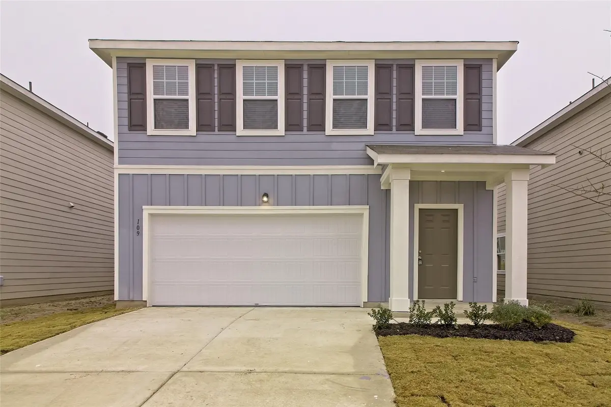 109 Gemsbok RD, Hutto, TX 78634