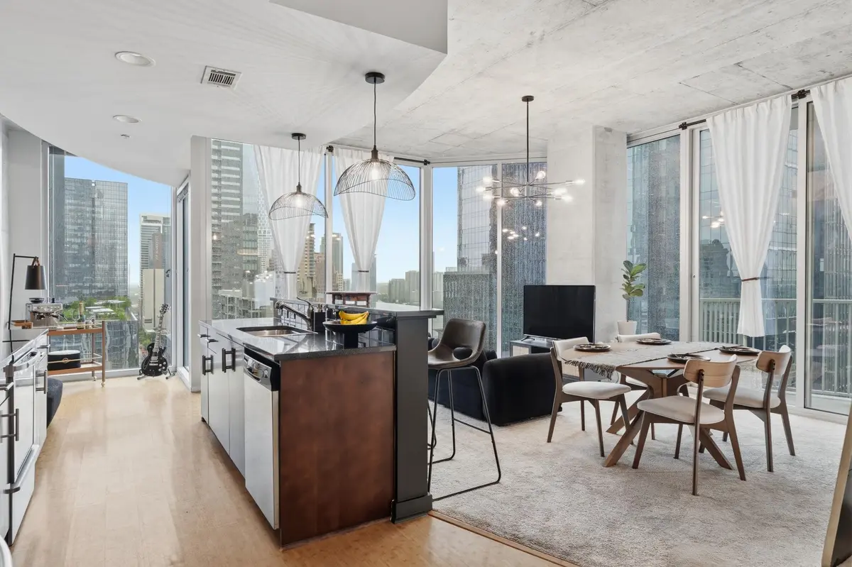 360 Nueces ST #2101, Austin, TX 78701