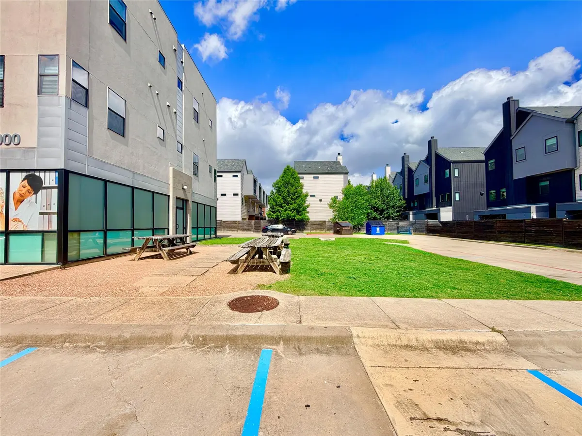 6000 S Congress Ave #Courtyard, Austin, TX 78745