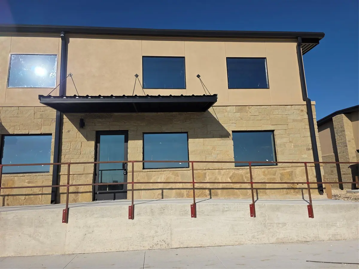 401 Chitalpa ST, Leander, TX 78641