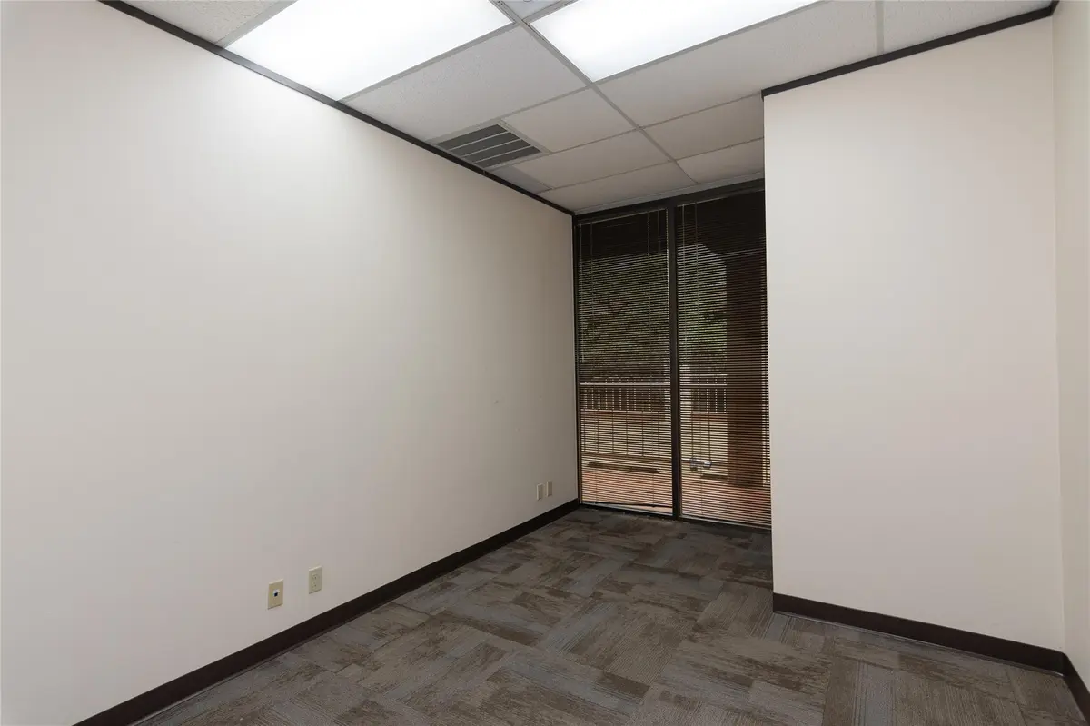 3624 N Hills DR #D204, Austin, TX 78731