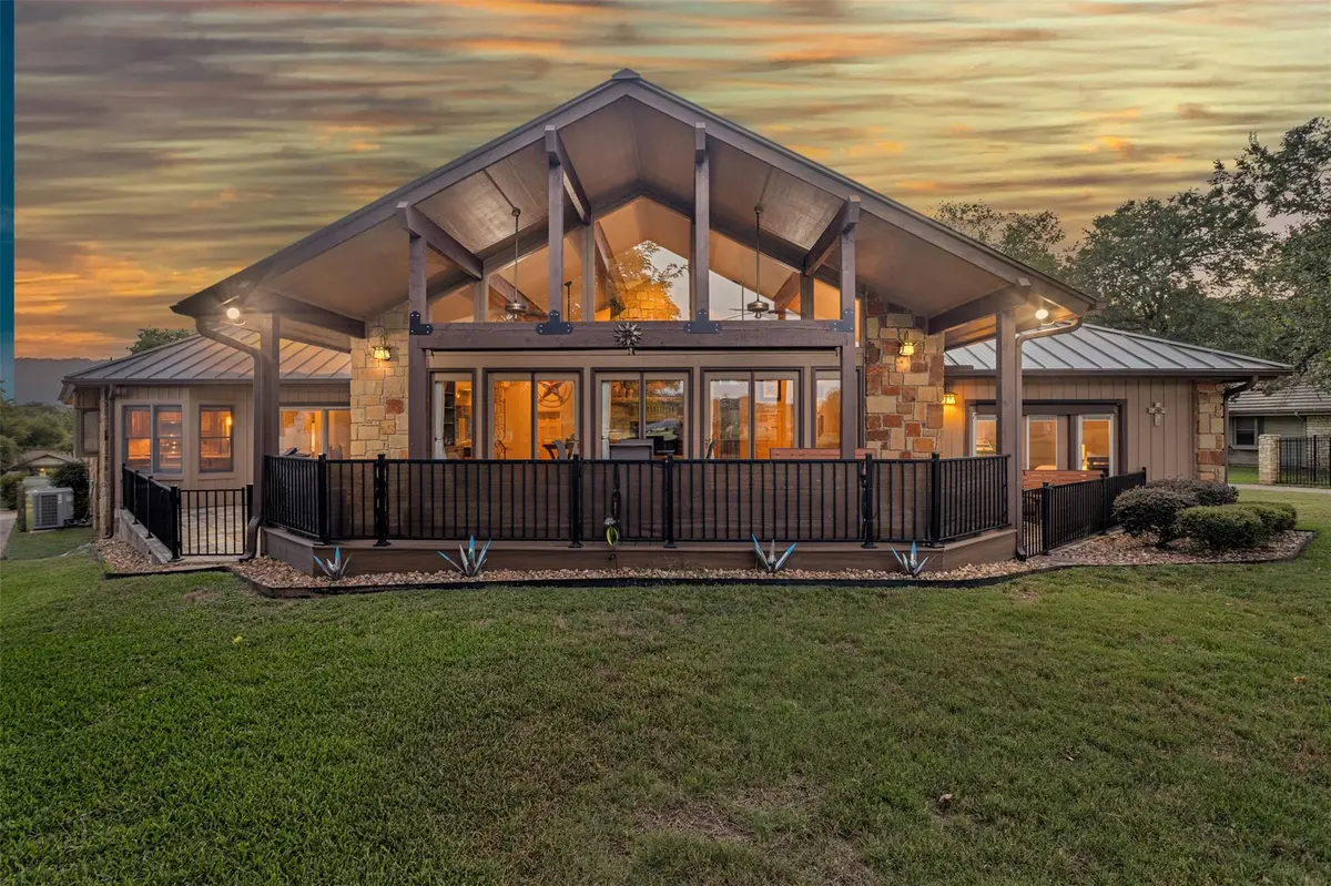 624 Hi Stirrup, Horseshoe Bay, TX 78657