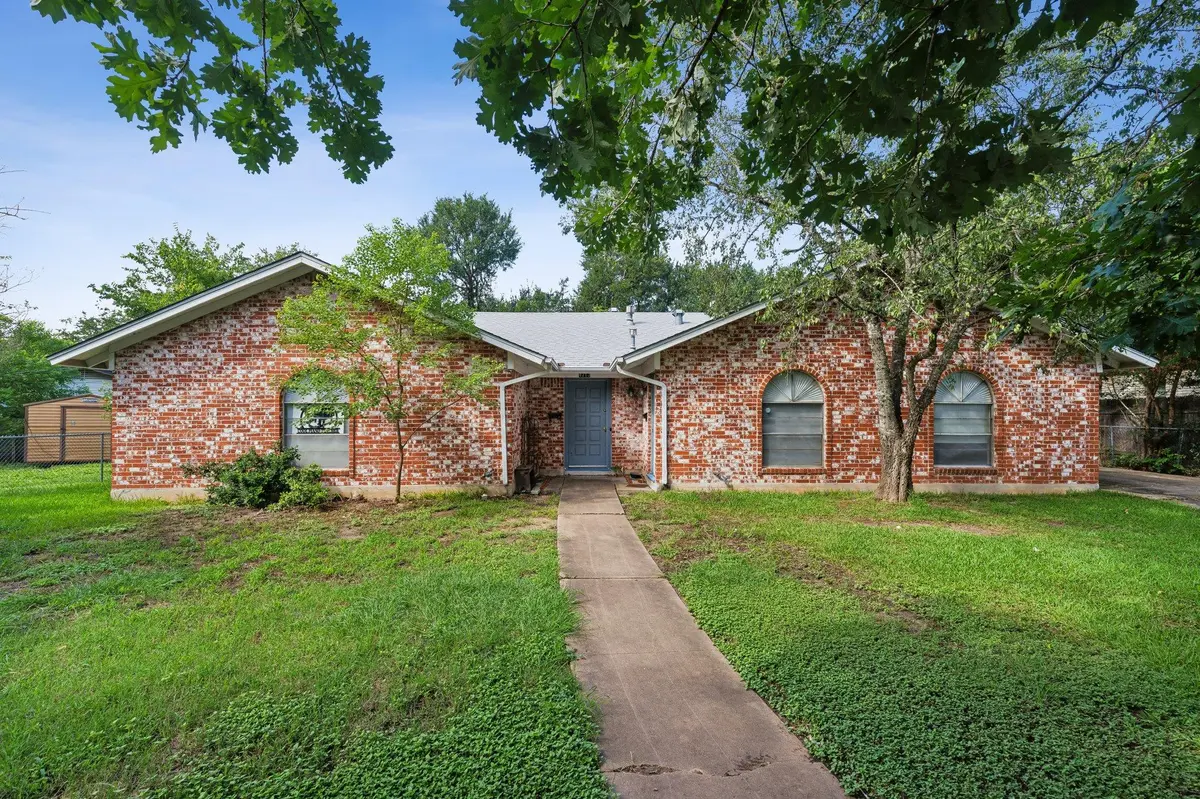 4713 Sagebrush TRL #B, Austin, TX 78745