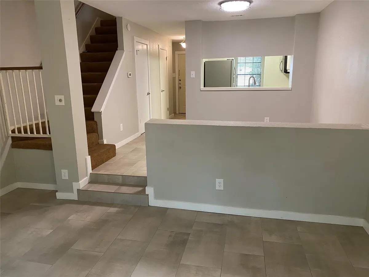 11404 Walnut Ridge DR #9, Austin, TX 78753