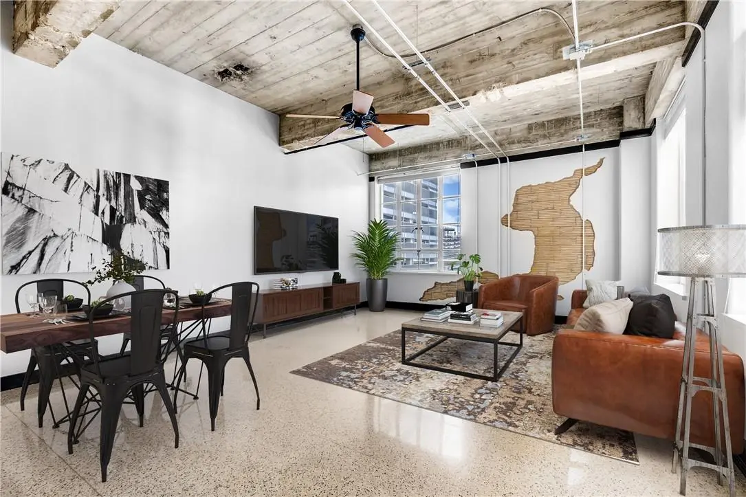 710 Colorado ST #4J, Austin, TX 78701