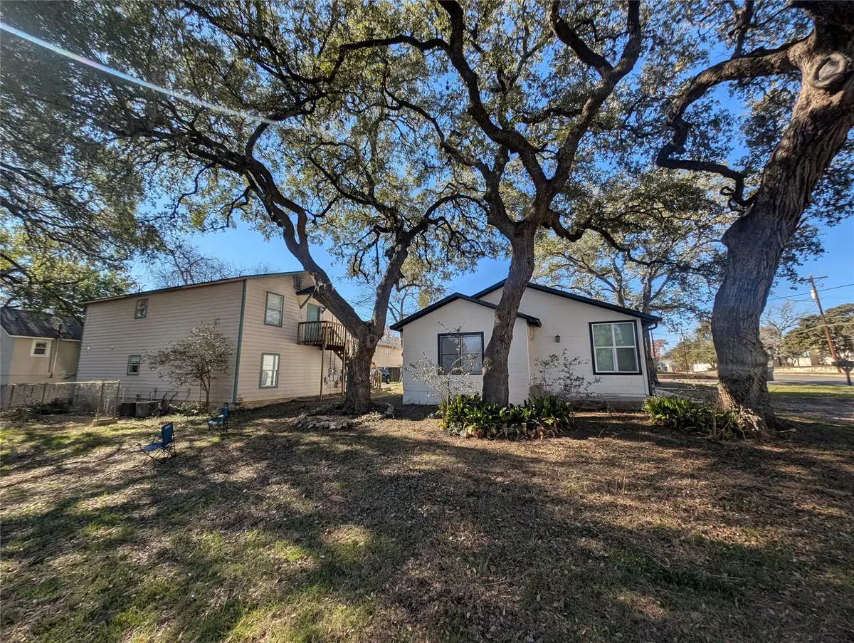 519 W Hutchison ST #C, San Marcos, TX 78666
