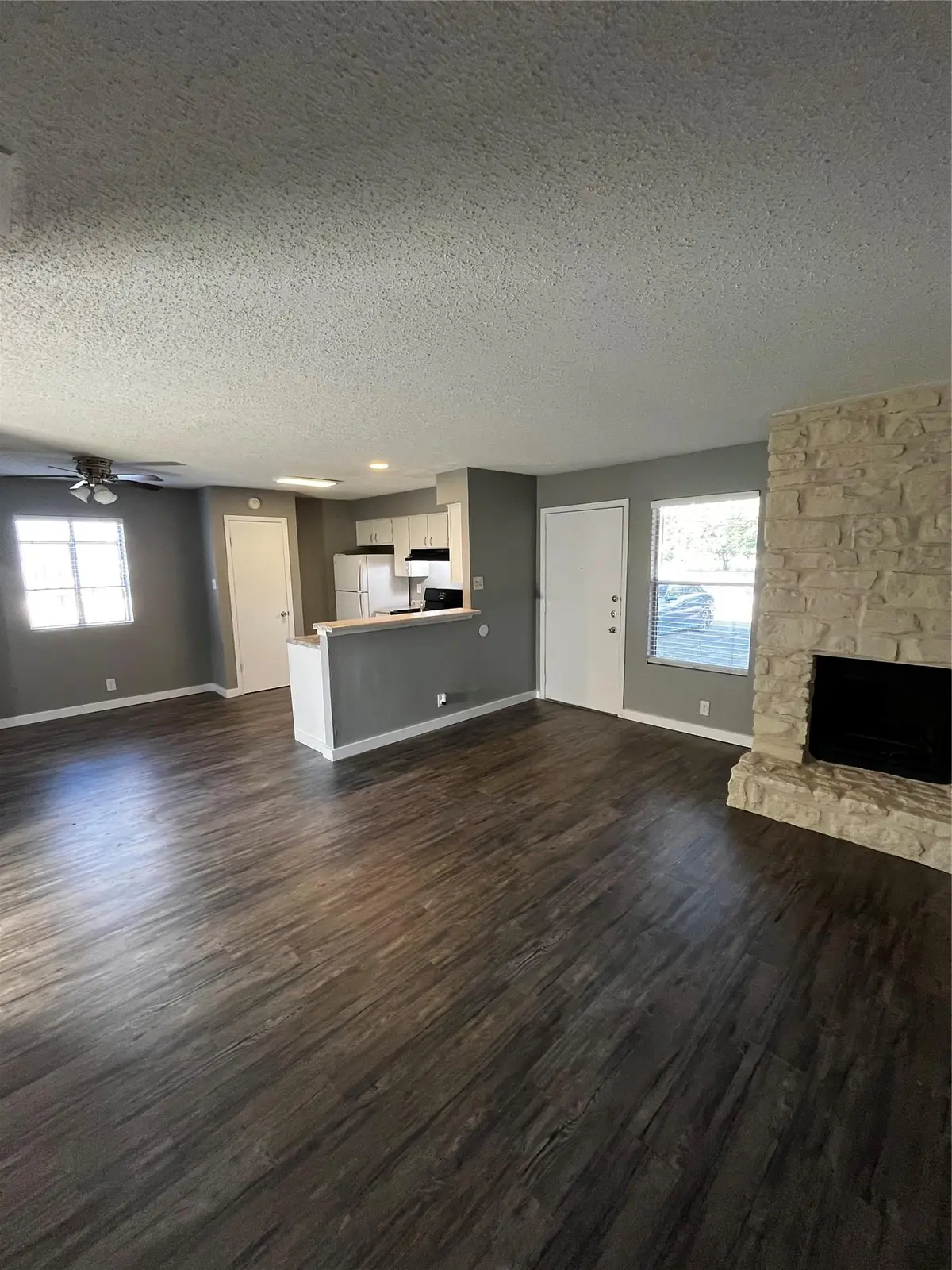 2306 Cedrick CV #B, Austin, TX 78748