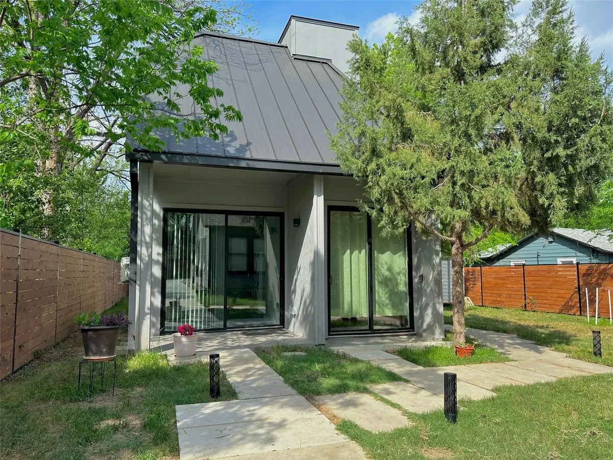 914 E 39th ST #2, Austin, TX 78751