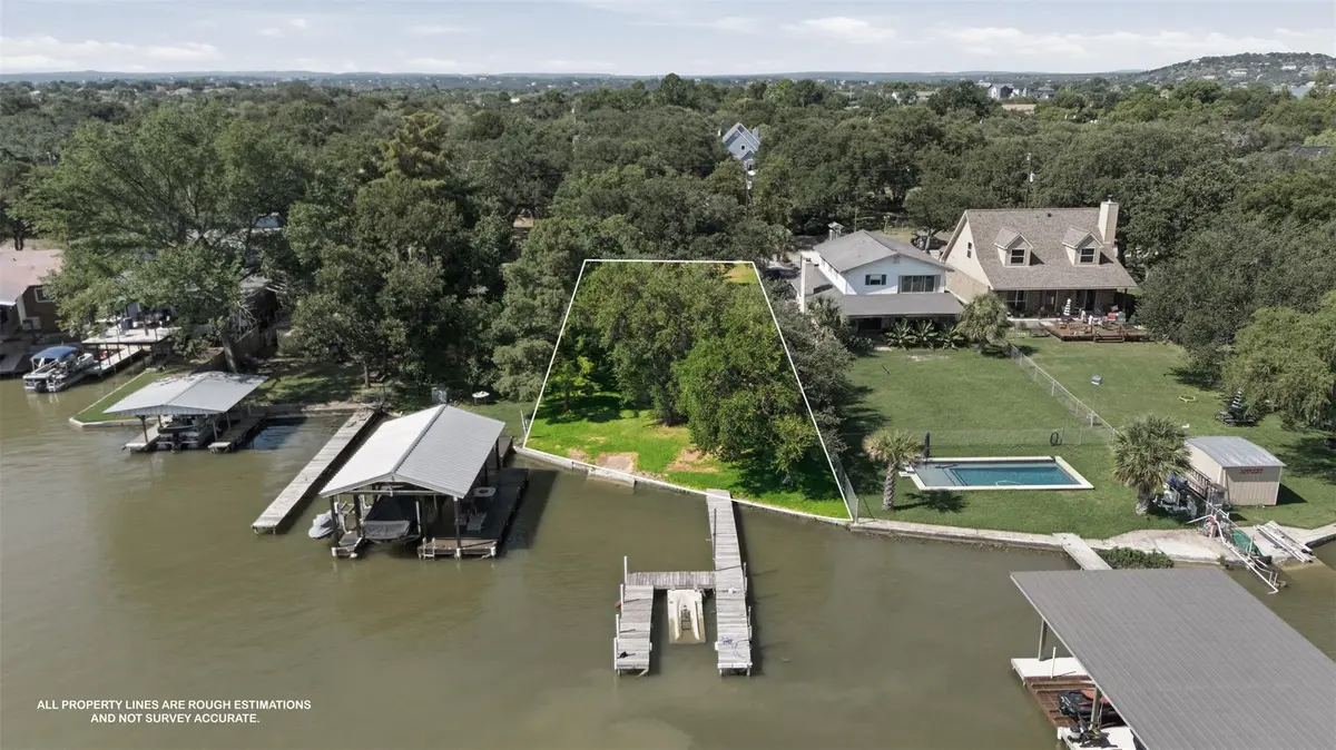 124 S Shorewood DR, Granite Shoals, TX 78654