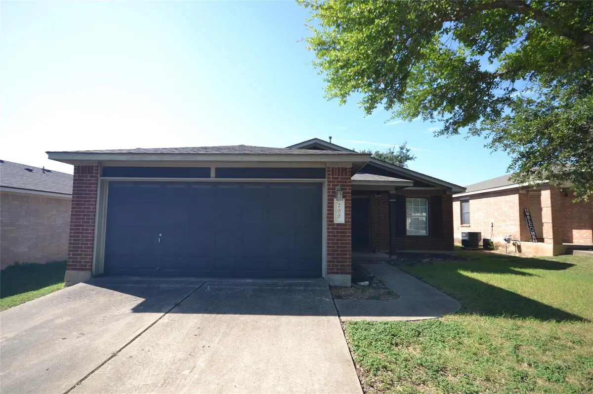 200 Lombard DR, Leander, TX 78641