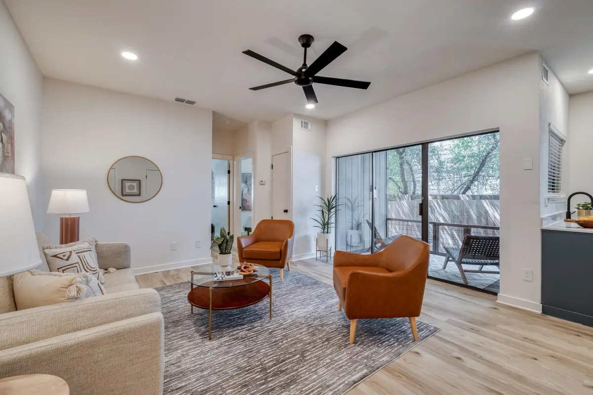 601 Nelray BLVD #6, Austin, TX 78751