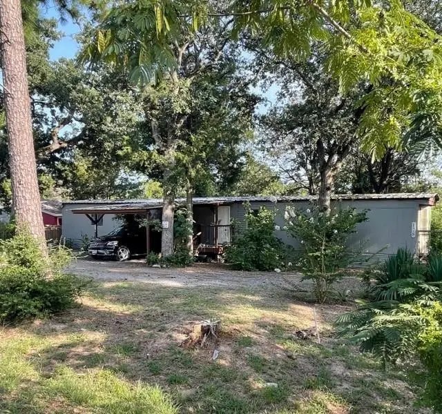 128 Park DR, Bastrop, TX 78602