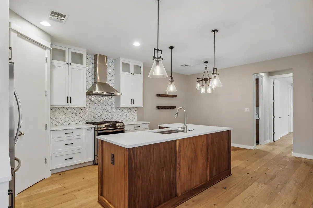 3108 Corbin LN, Austin, TX 78704