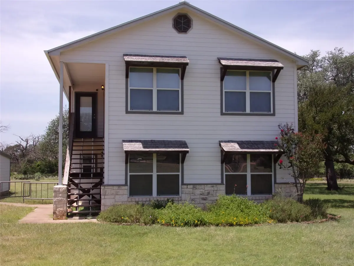 179B Two Friends TRL, Johnson City, TX 78636