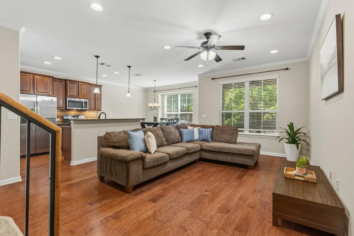 13400 Briarwick DR #1802, Austin, TX 78729