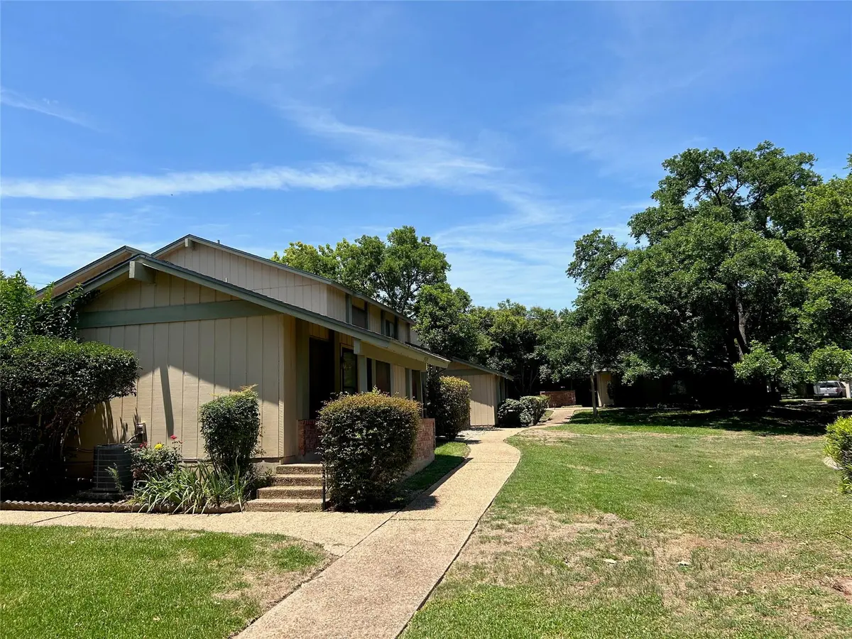 9509 Blue Creek LN, Austin, TX 78758